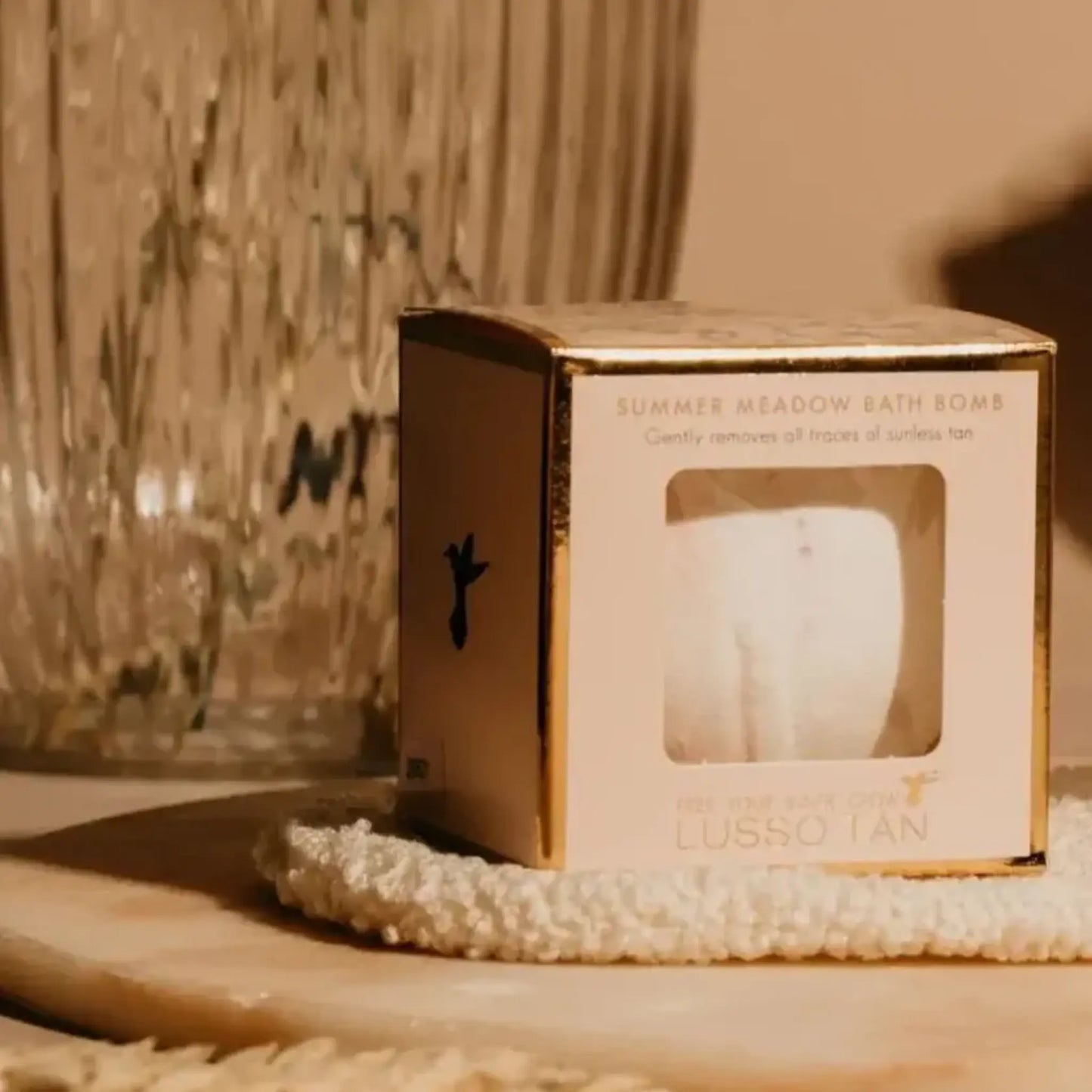 Tan Eraser Bath Bomb Lusso